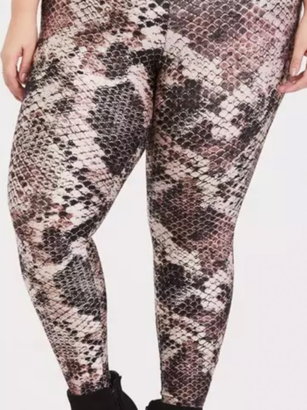 Torrid Leggings Snake Liquid Full Length Leggings NWT 2X 18/20